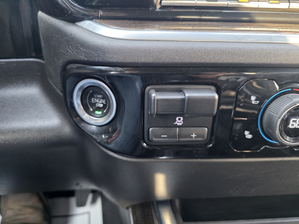 2022 Chevrolet Silverado 1500 - null exterior view 14