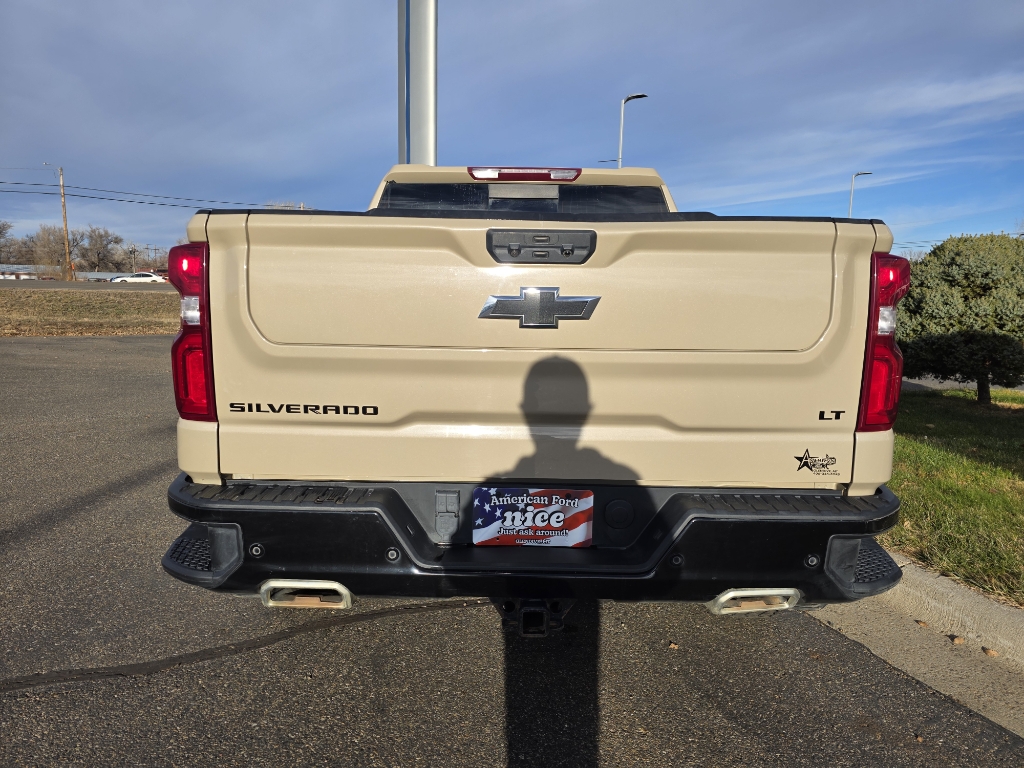 2022 Chevrolet Silverado 1500 - null exterior view 5