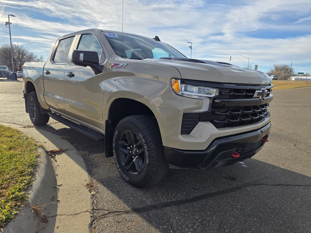 2022 Chevrolet Silverado 1500 - null exterior view 3