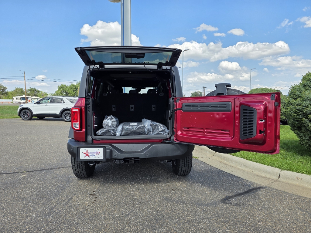 2025 Ford Bronco Big Bend - Ruby Red Metallic Tinted Clearcoat exterior view 8