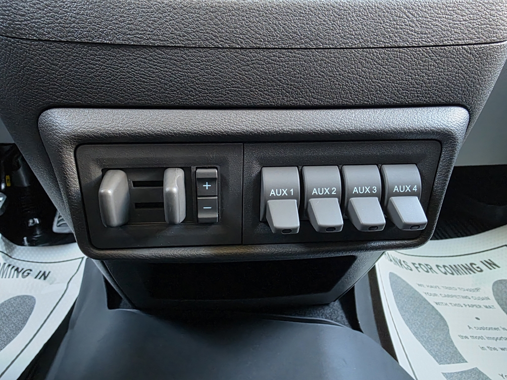 2025 Ford Transit Wagon T-350 Med Roof Slide - Oxford White exterior view 13