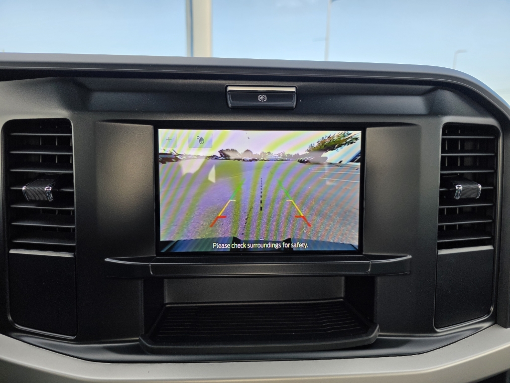 2026 Ford F-250 Super Duty - Oxford White exterior view 8