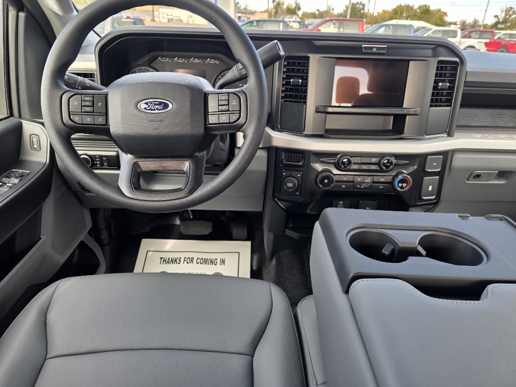 2026 Ford F-250 Super Duty - Oxford White exterior view 17