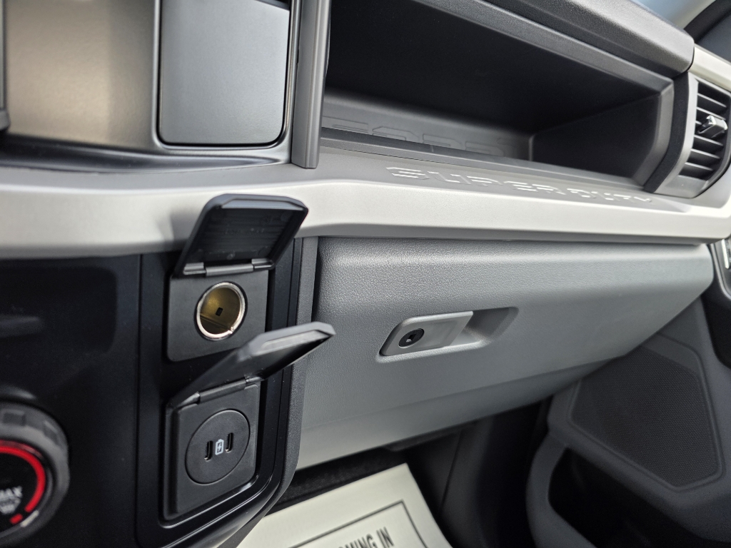 2026 Ford F-250 Super Duty - Oxford White exterior view 10