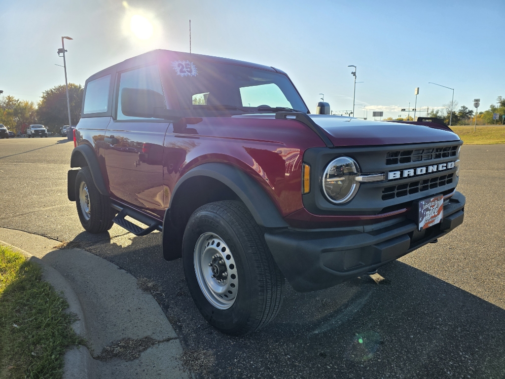 2025 Ford Bronco Base - Ruby Red Metallic Tinted Clearcoat exterior view 3
