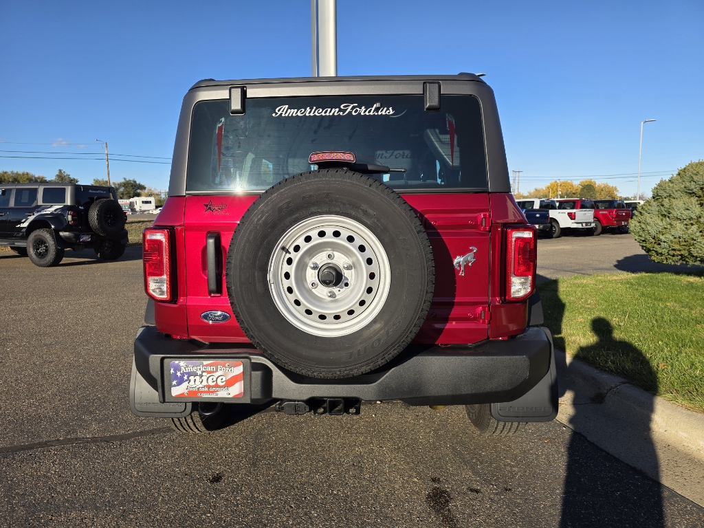 2025 Ford Bronco Base - Ruby Red Metallic Tinted Clearcoat exterior view 5