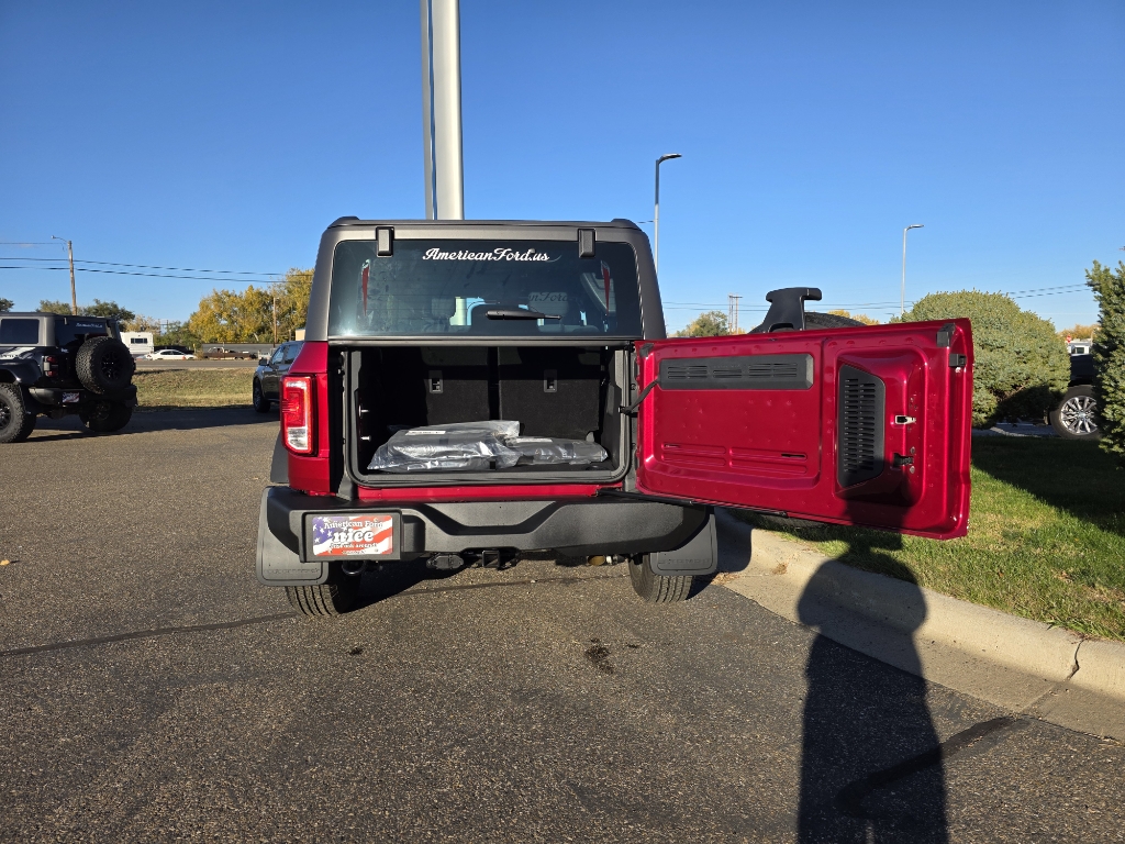 2025 Ford Bronco Base - Ruby Red Metallic Tinted Clearcoat exterior view 7