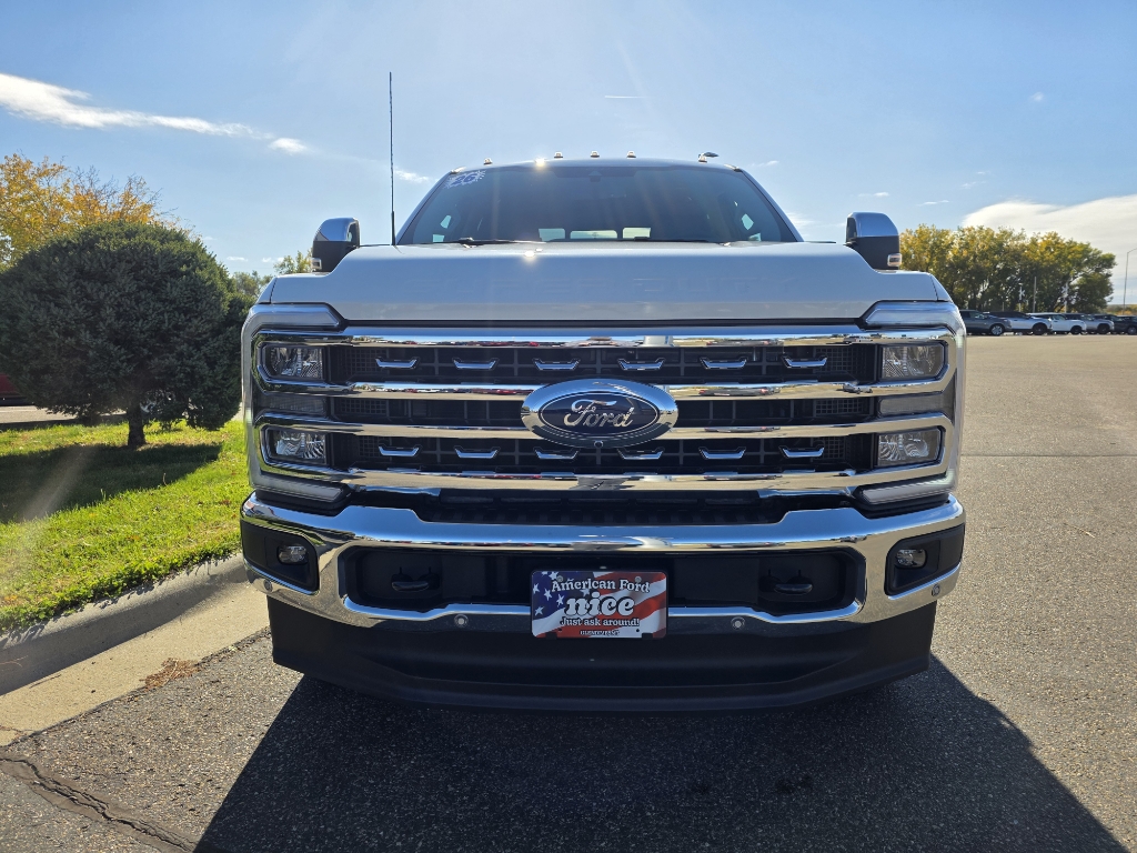 2026 Ford F-350 Super Duty - Star White Metallic Tri-Coat exterior view 2