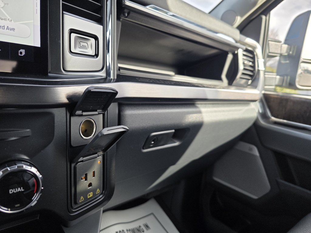 2026 Ford F-250 Super Duty - Agate Black Metallic exterior view 15