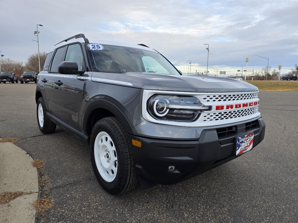 2025 Ford Bronco Sport Heritage - Carbonized Gray Metallic exterior view 3