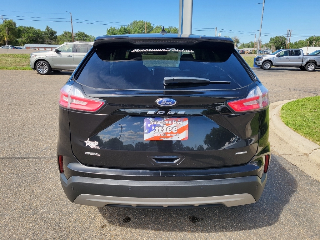 2023 Ford Edge SEL - Agate Black Metallic exterior view 5