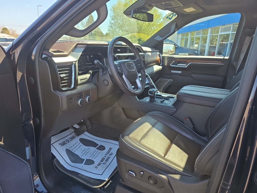2023 GMC Sierra 1500 - Titanium Rush Metallic exterior view 16