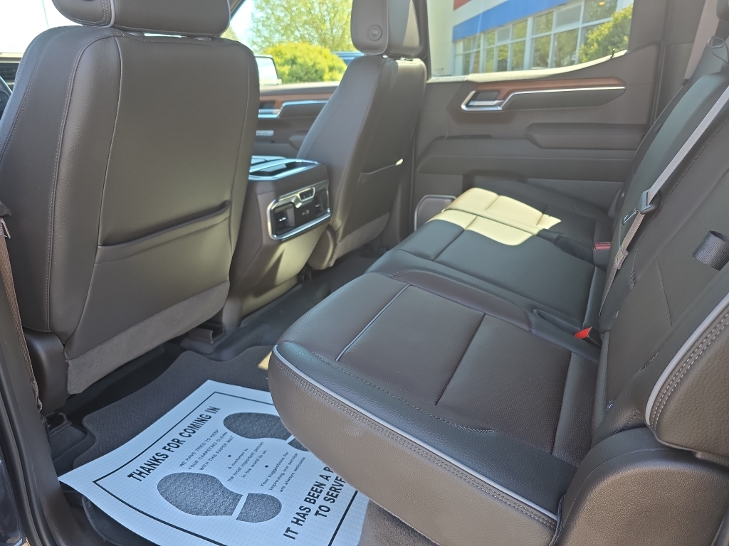 2023 GMC Sierra 1500 - Titanium Rush Metallic exterior view 17