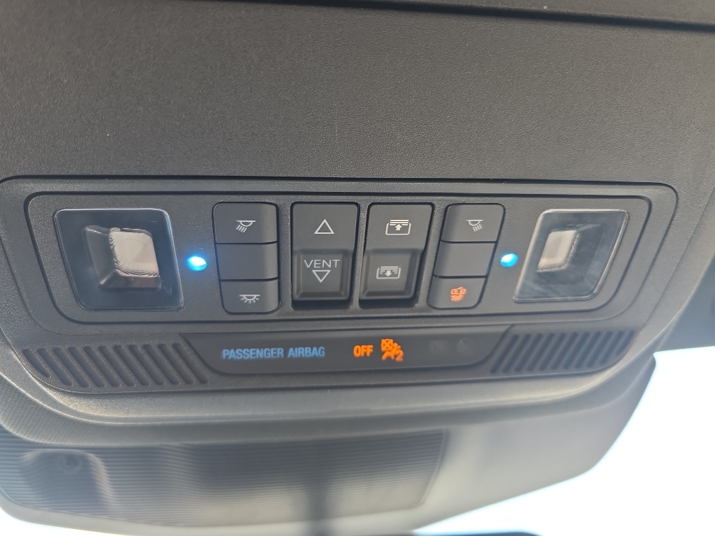 2020 Ford Explorer Platinum - Star White Metallic Tri-Coat exterior view 6