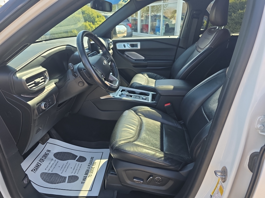 2020 Ford Explorer Platinum - Star White Metallic Tri-Coat exterior view 7