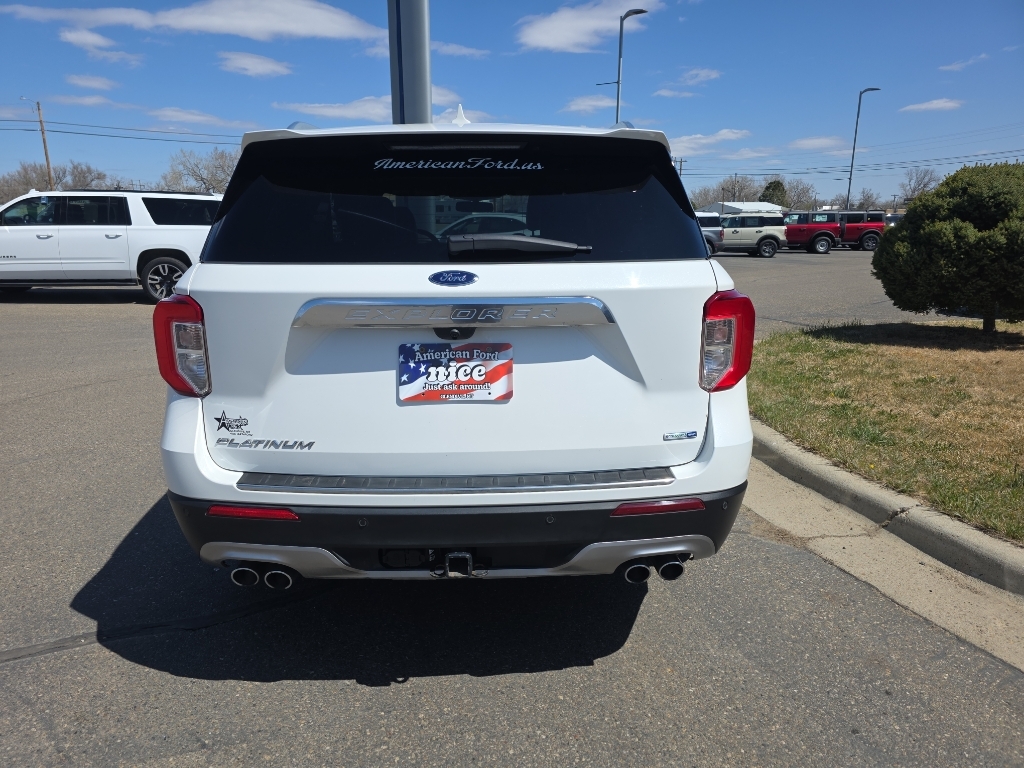 2020 Ford Explorer Platinum - Star White Metallic Tri-Coat exterior view 16