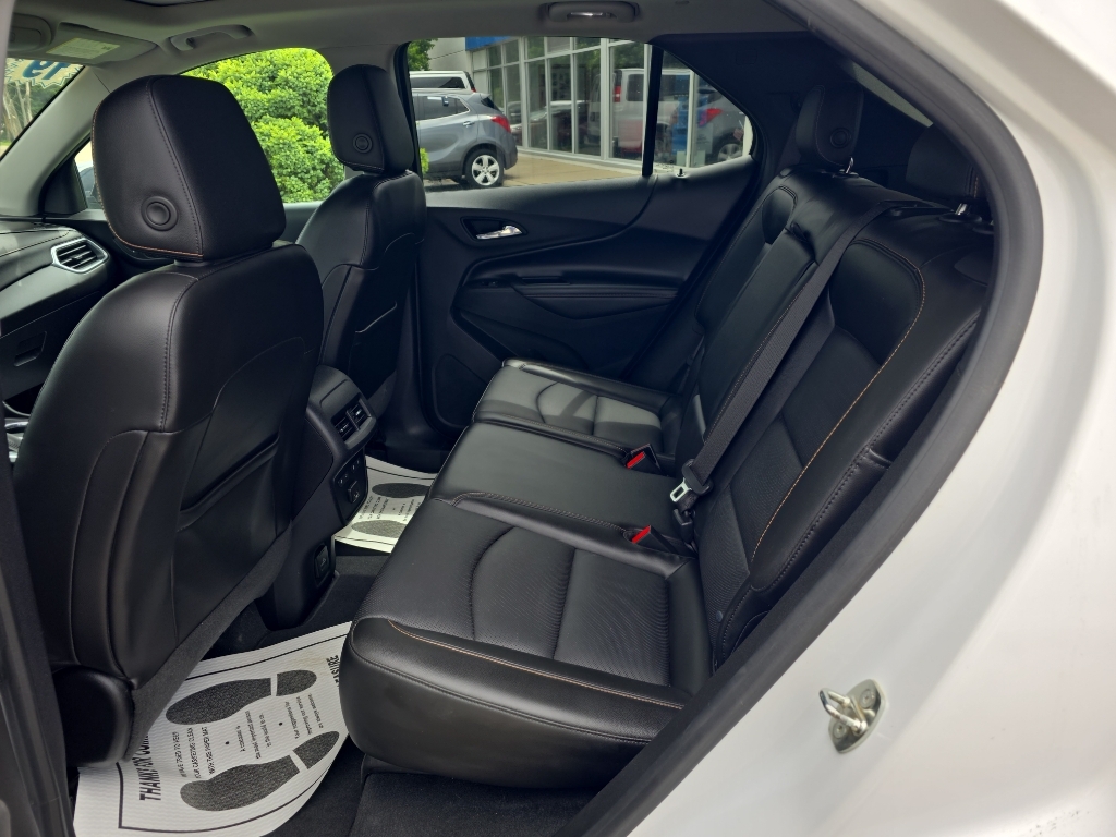 2019 Chevrolet Equinox Premier - Summit White exterior view 10