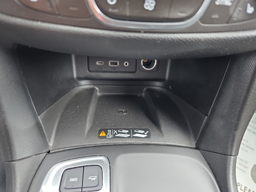 2019 Chevrolet Equinox Premier - Summit White exterior view 18