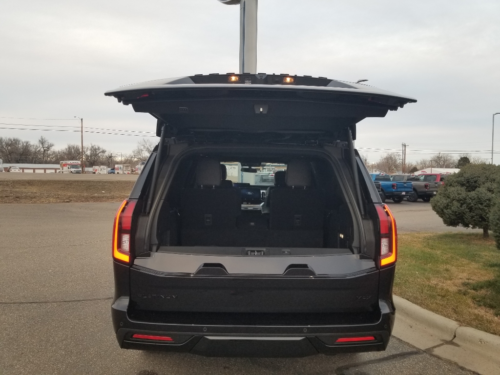 2025 Ford Expedition MAX Platinum - Agate Black Metallic exterior view 7
