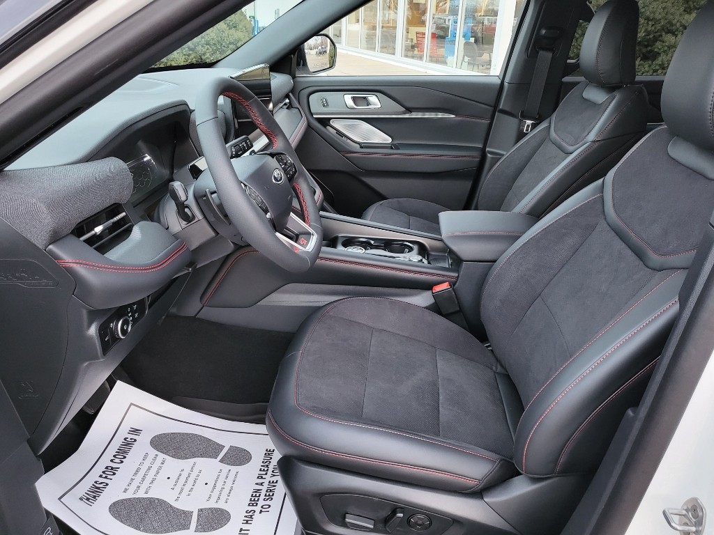 2026 Ford Explorer ST - Star White Metallic Tri-Coat exterior view 20