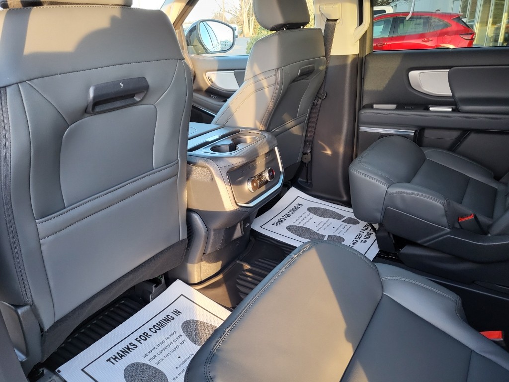 2026 Ford Expedition MAX Active - Stone Blue Metallic exterior view 18