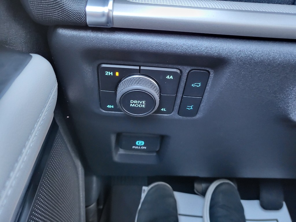 2026 Ford Expedition MAX Active - Dark Matter Gray Metallic exterior view 16