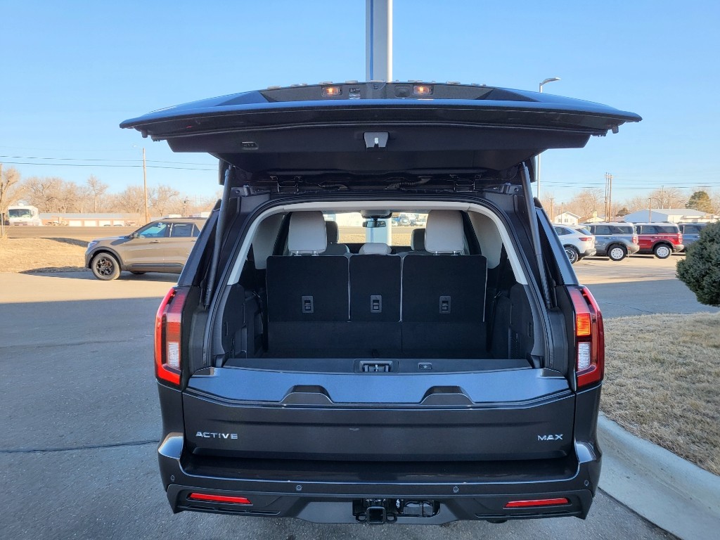 2026 Ford Expedition MAX Active - Dark Matter Gray Metallic exterior view 7