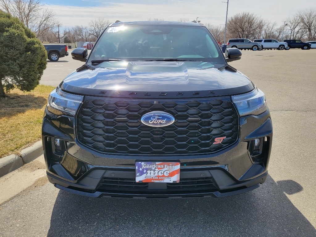 2026 Ford Explorer ST - Agate Black Metallic exterior view 2