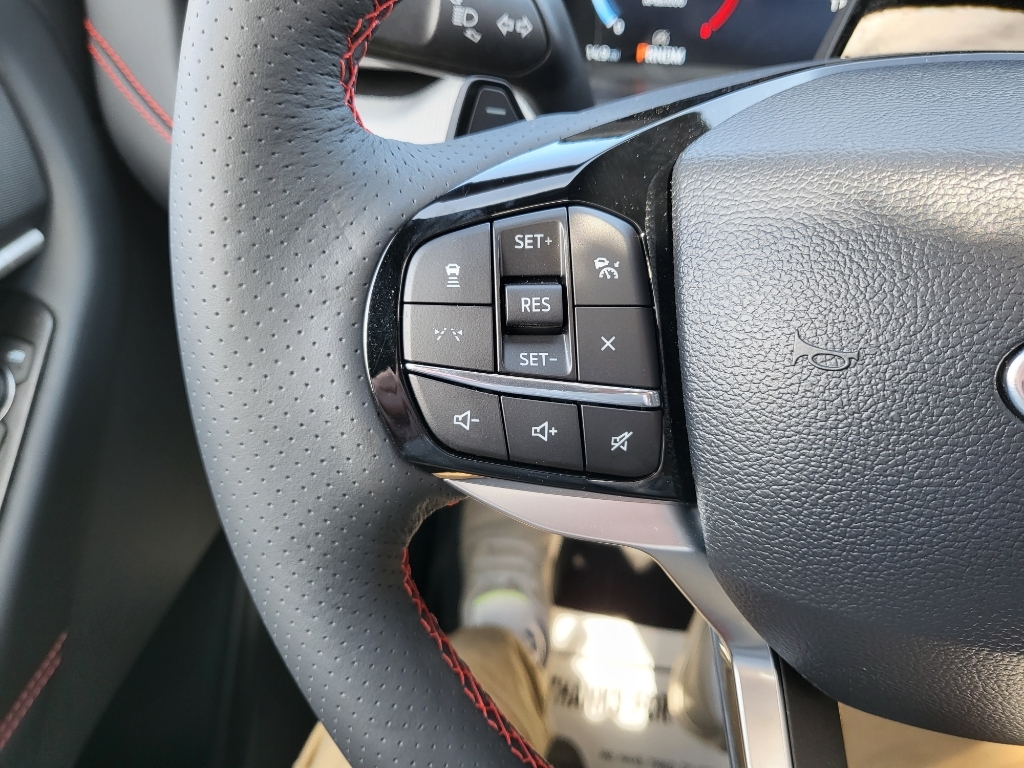 2026 Ford Explorer ST - Agate Black Metallic exterior view 14