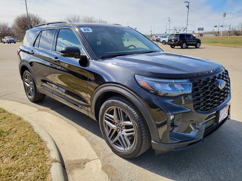 2026 Ford Explorer ST - Agate Black Metallic exterior view 3