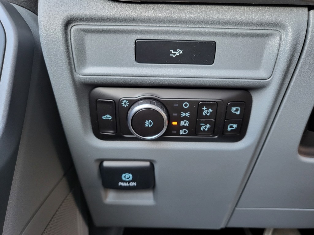 2026 Ford F-150 XLT - Agate Black Metallic exterior view 12