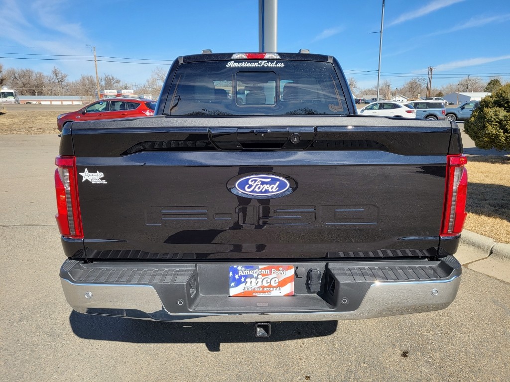 2026 Ford F-150 XLT - Agate Black Metallic exterior view 5