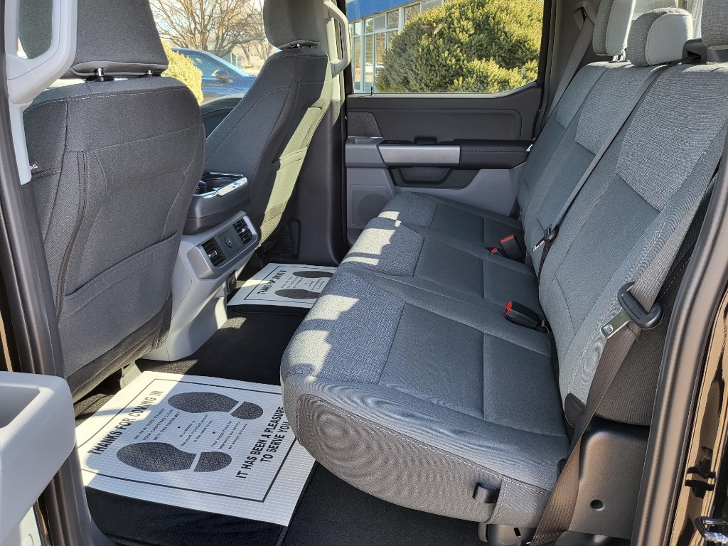 2026 Ford F-150 XLT - Agate Black Metallic exterior view 17