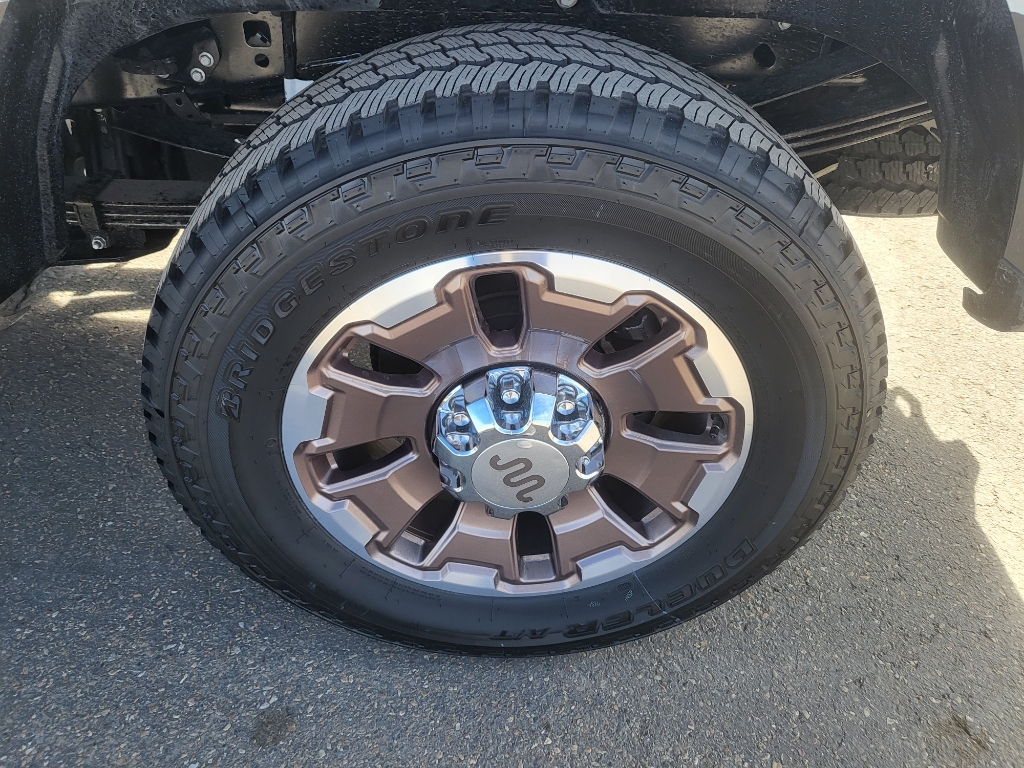 2026 Ford F-350 Super Duty - Oxford White exterior view 8