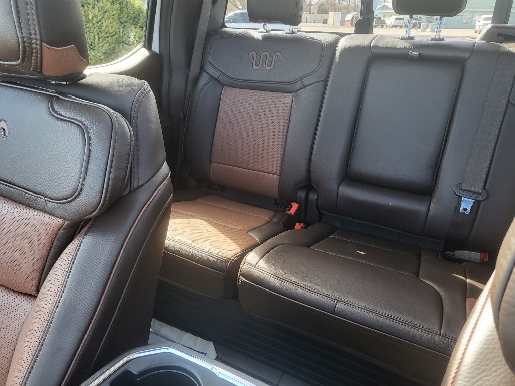 2026 Ford F-350 Super Duty - Oxford White exterior view 19