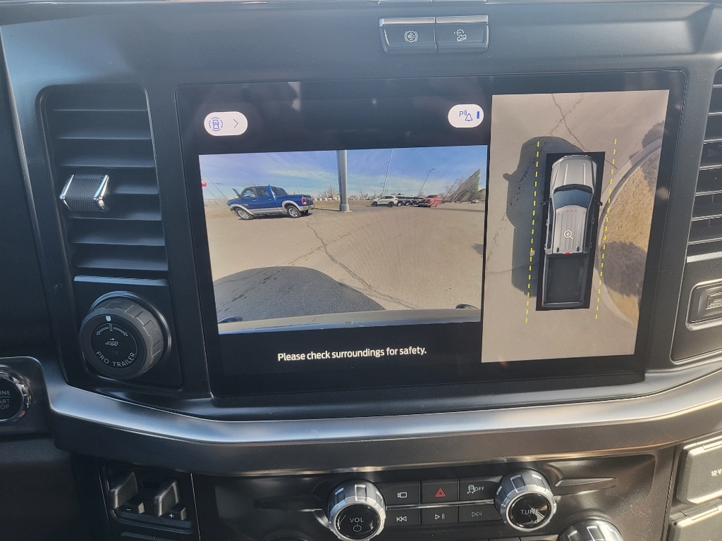 2026 Ford F-350 Super Duty - Oxford White exterior view 14