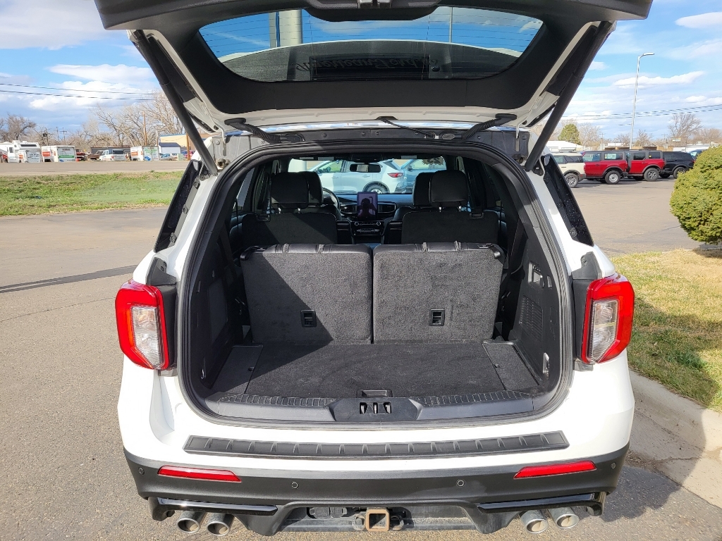 2023 Ford Explorer ST - Star White Metallic Tri-Coat exterior view 6