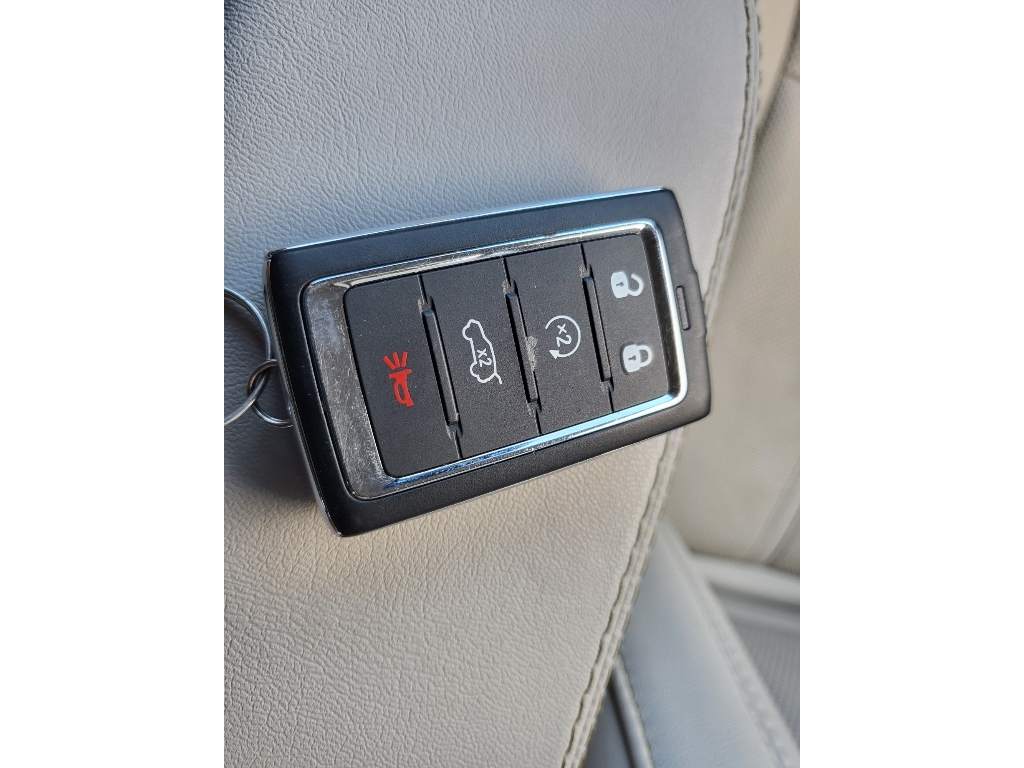 2024 Jeep Wagoneer Series II - River Rock exterior view 16