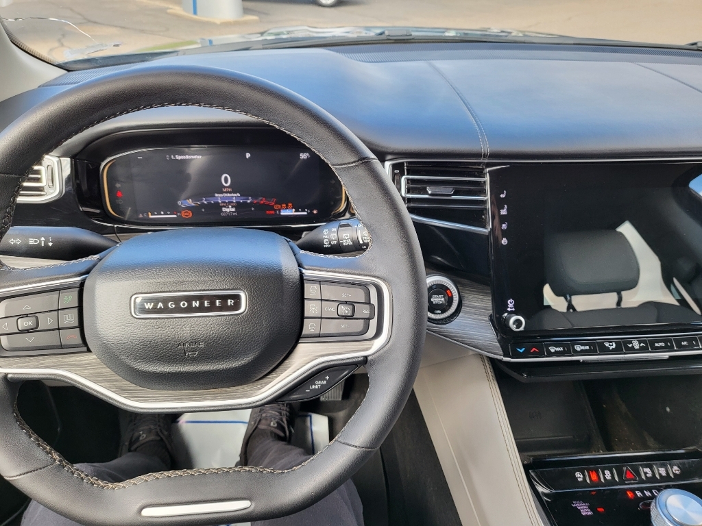 2024 Jeep Wagoneer Series II - River Rock exterior view 11