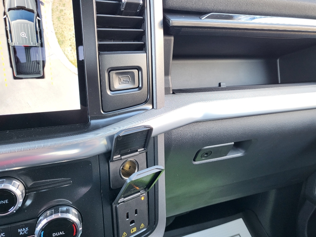 2026 Ford F-150 LARIAT - Antimatter Blue Metallic exterior view 16