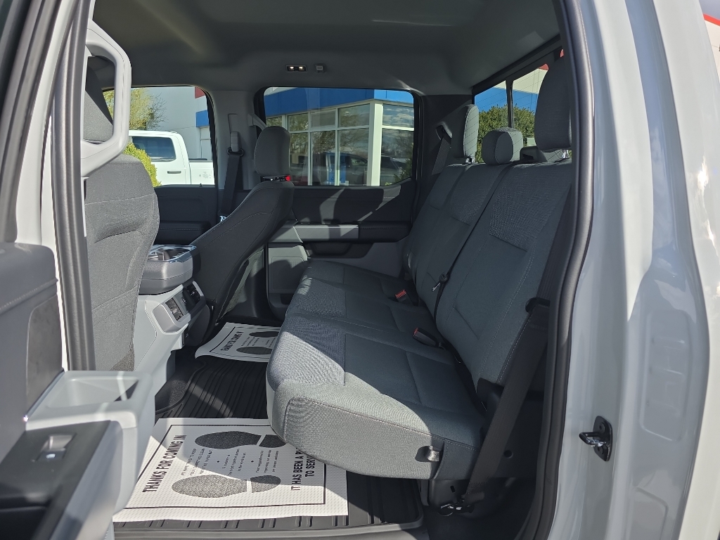 2026 Ford F-150 XLT - AVALANCHE exterior view 19