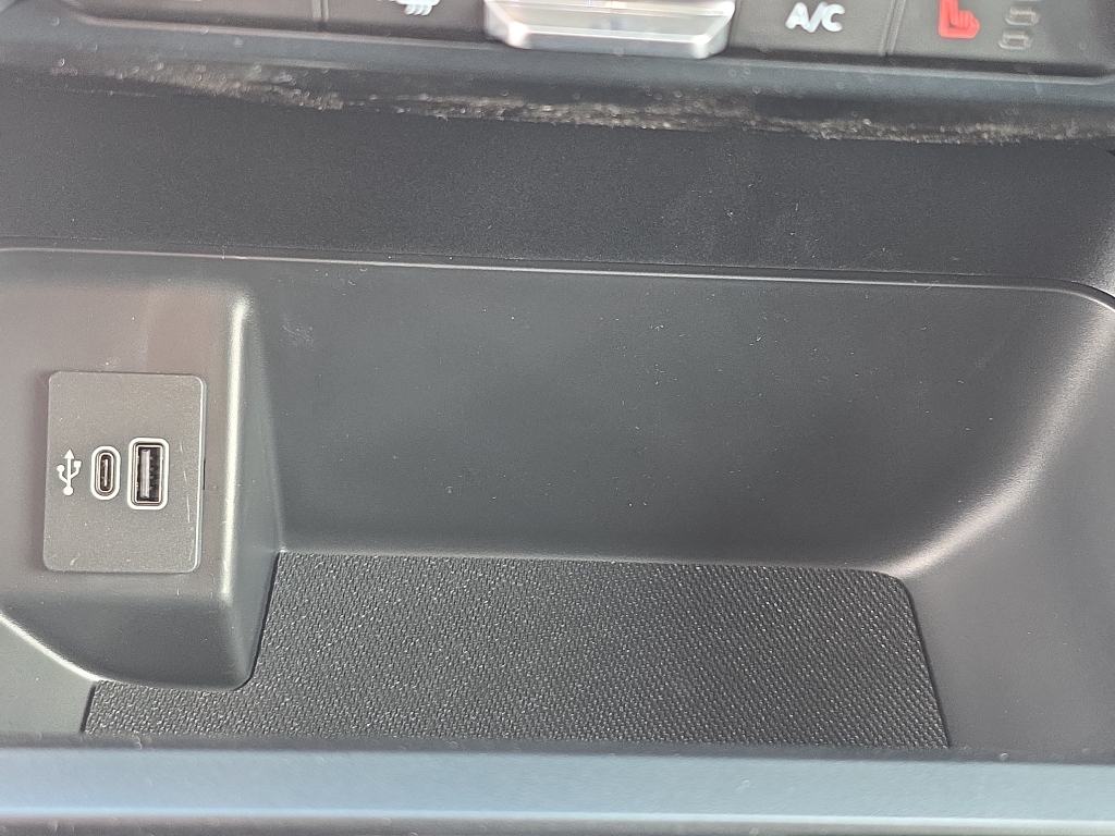 2026 Ford F-150 XLT - AVALANCHE exterior view 17