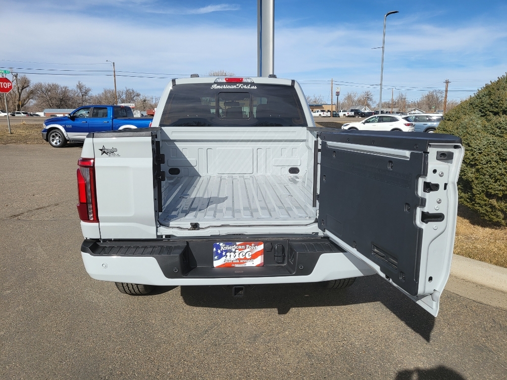 2026 Ford F-150 LARIAT - AVALANCHE exterior view 8