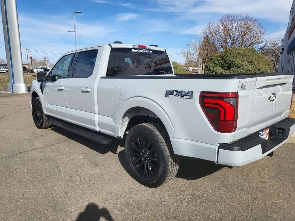 2026 Ford F-150 LARIAT - AVALANCHE exterior view 9