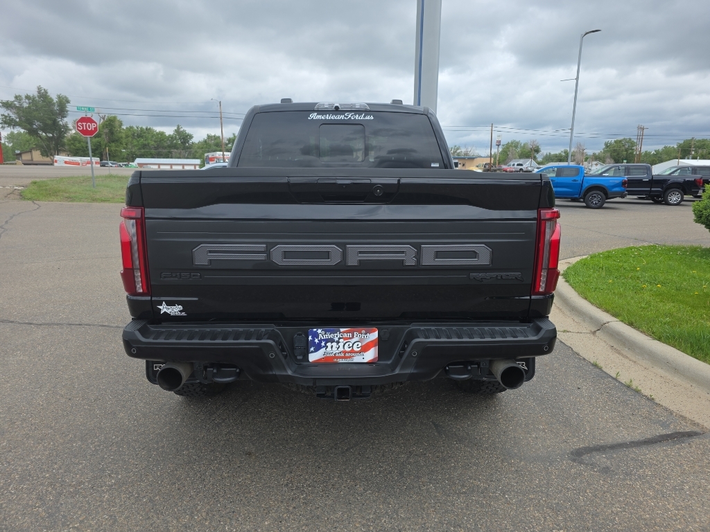 2025 Ford F-150 Raptor - Agate Black Metallic exterior view 5
