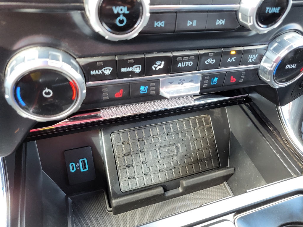 2023 Ford F-150 LARIAT - Avalanche exterior view 17