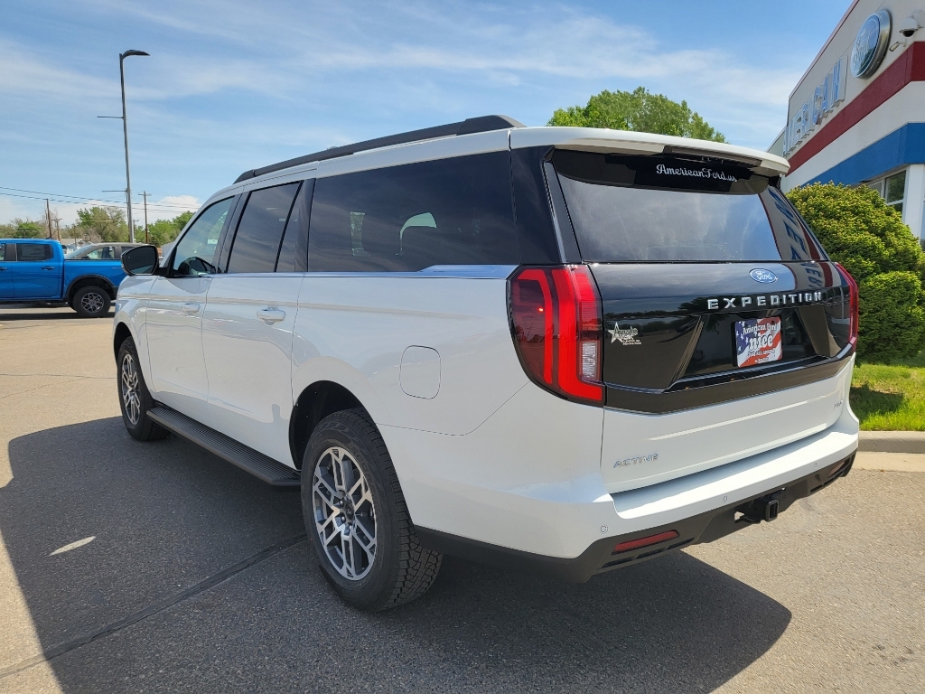 2026 Ford Expedition MAX Active - Star White Metallic Tri-Coat exterior view 7