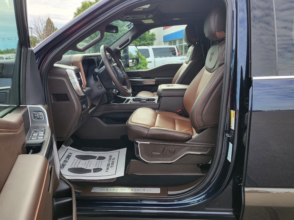 2024 Ford F-250 Super Duty - Antimatter Blue Metallic exterior view 10