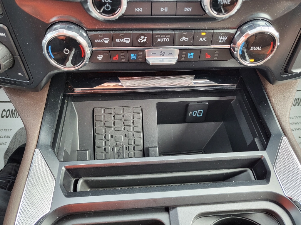 2024 Ford F-250 Super Duty - Antimatter Blue Metallic exterior view 18
