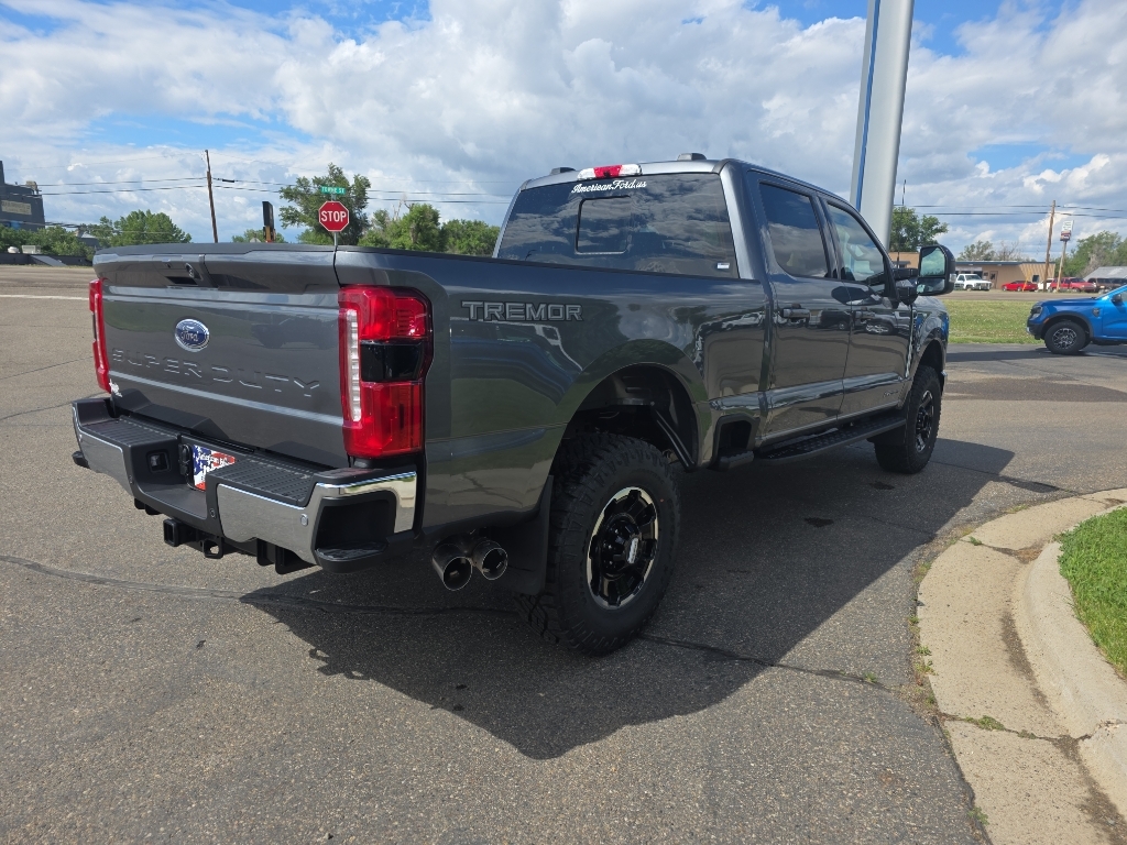 2026 Ford F-250 Super Duty - Carbonized Gray Metallic exterior view 4